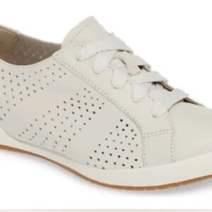 Dansko Orli Ivory Leather Low Top Casual Shoes Sneaker Women's Size 9.5-10 (40)